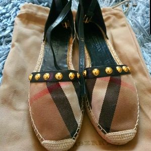 NEW Burberry Abbingdon Espadrille Black Flats